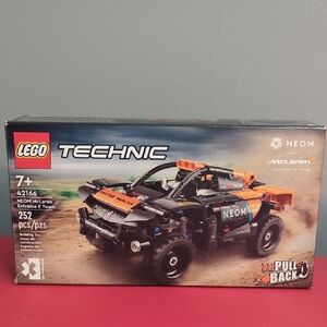 LEGO Technic McLaren Extreme E Team in Black and Orange